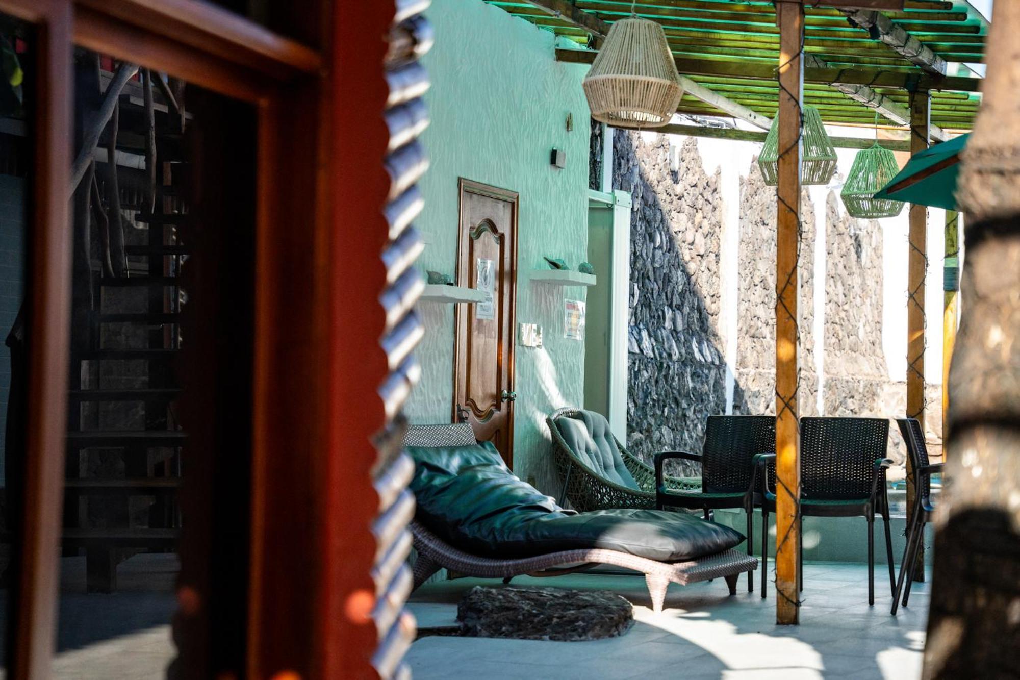 Hotel Miconia Puerto Baquerizo Moreno Ngoại thất bức ảnh