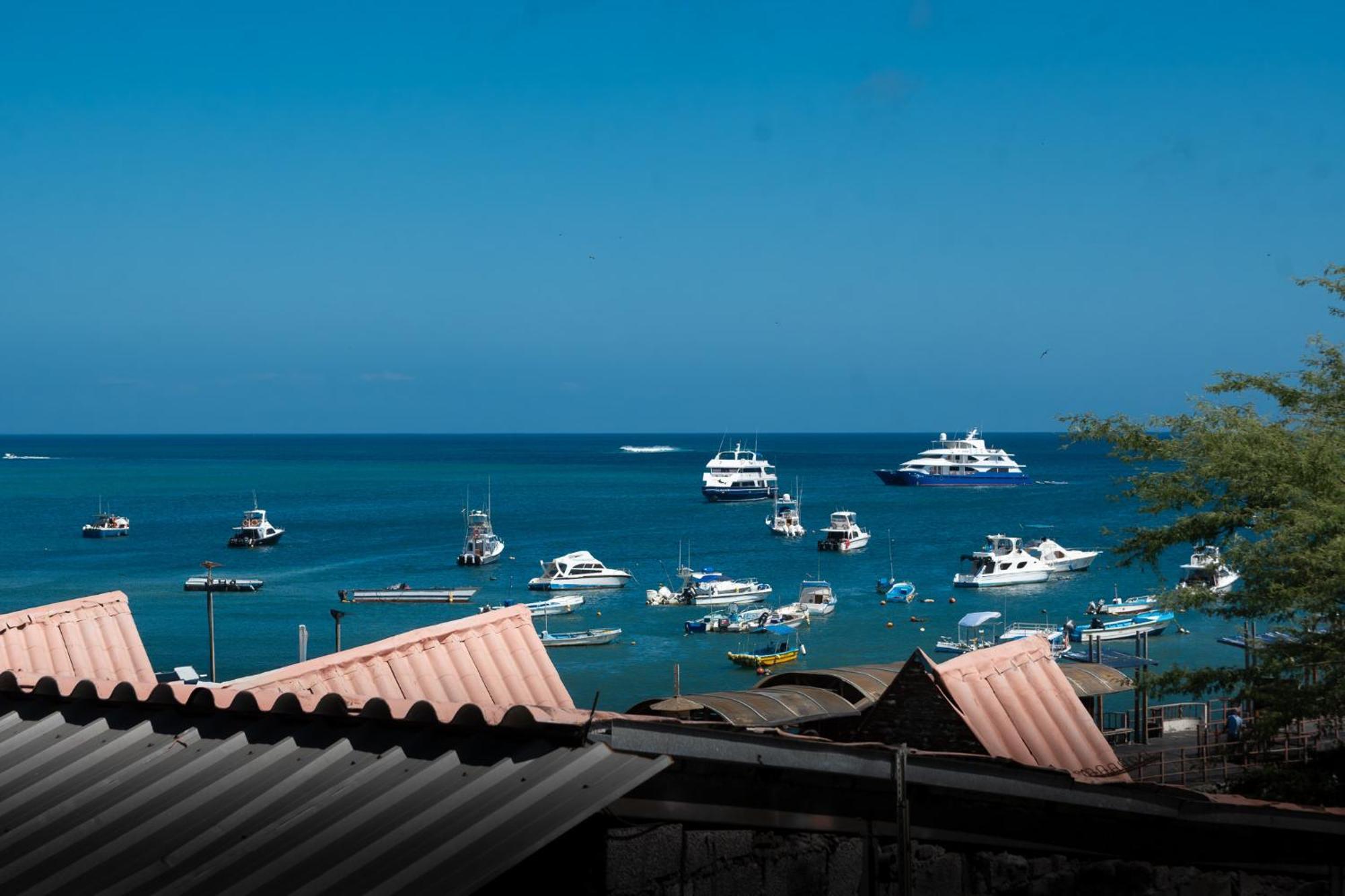 Hotel Miconia Puerto Baquerizo Moreno Ngoại thất bức ảnh