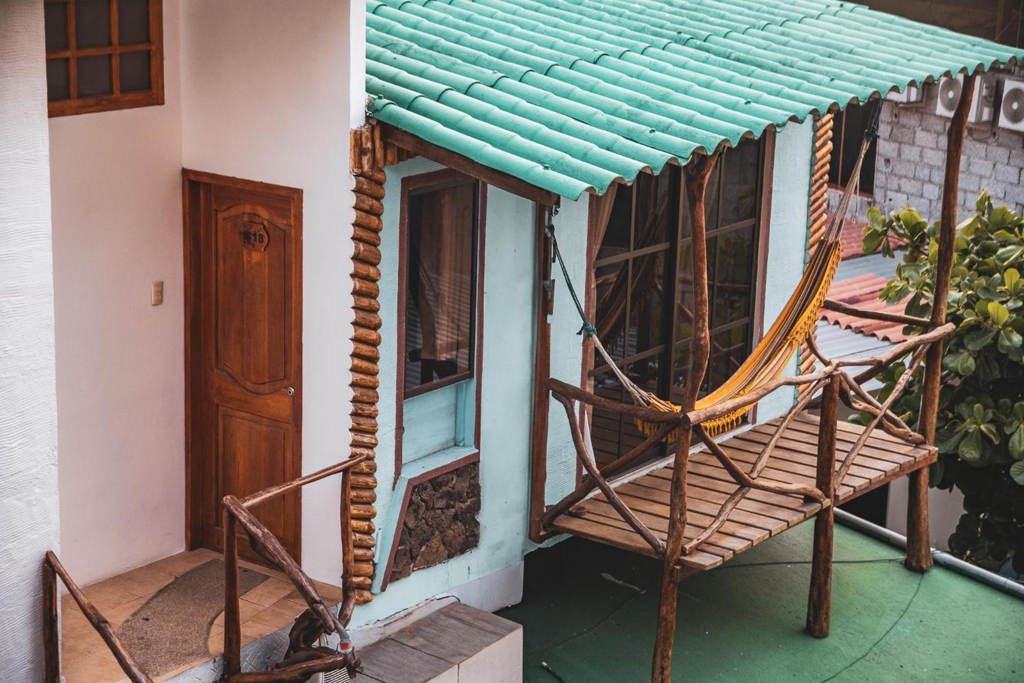 Hotel Miconia Puerto Baquerizo Moreno Ngoại thất bức ảnh